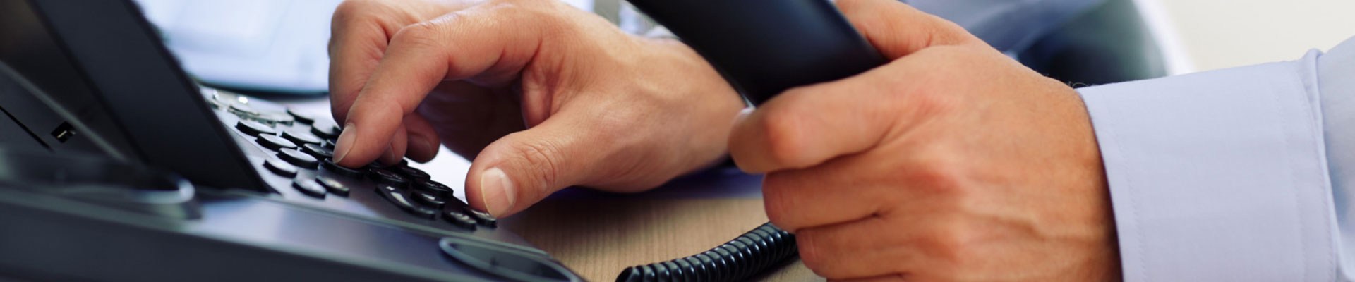 ကြှနျုပျတို့ကိုဆကျသှယျရနျ